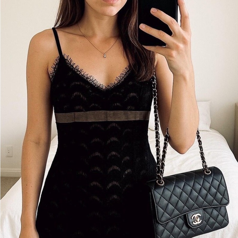 BCBGMAXAZRIA Black Lace Cocktail Dress | Size 6 - Picture 4 of 8